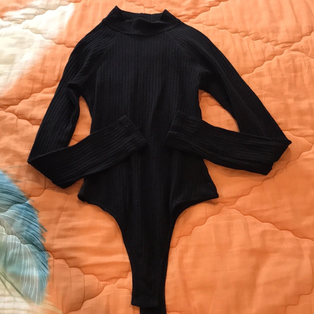 Women long sleeves top